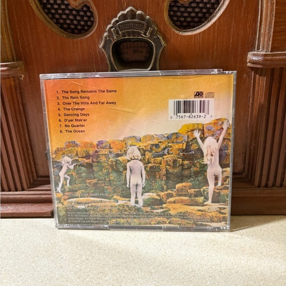 Led Zeppelin ‘Houses of the Holy’ CD Album - Picture 2 of 3